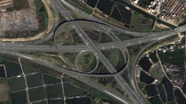 Čína v Polsku naráží na problémy při stavbě dálnice. Místní pro ně nechtějí pracovat