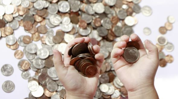 Povinné úspory na důchod mají po smrti připadnout pojišťovně, ne dědicům