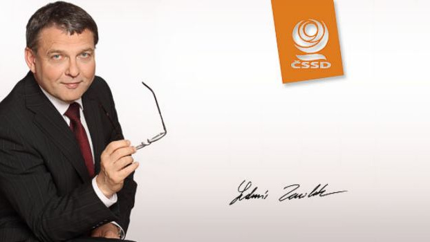 ČSSD: Naspořené peníze lidí v penzijních fondech po volbách převedeme do státní kasy