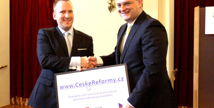 Premiér Nečas dnes odstartoval web o reformách ČeskéReformy.cz