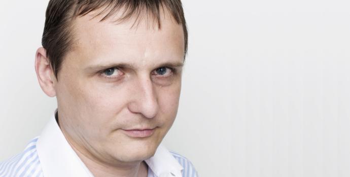 Bárta šel do politiky, aby získal ekonomickou moc. Vyplývá to z jeho tajného plánu