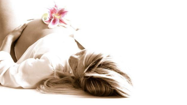 Od příštího roku se změní systém rodičovské, zvolíte si délku i výši příspěvku