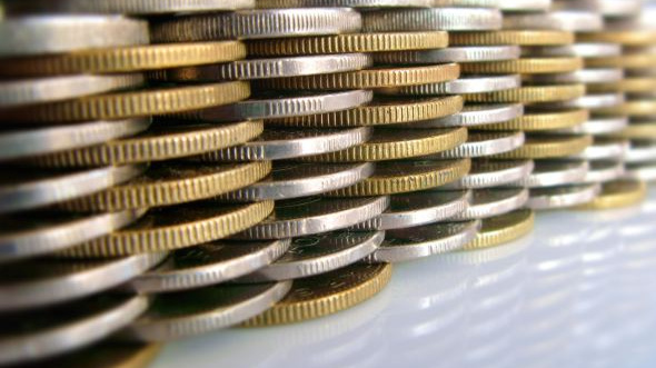 České banky vybraly na poplatcích v prvním čtvrtletí 11,79 miliardy