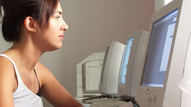 Práce je dostatek, chybí obchodní zástupci, řidiči a uklízečky