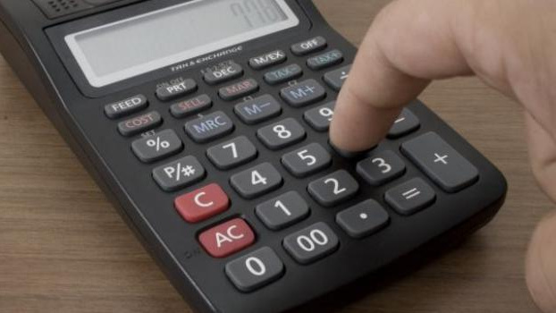 Drábek chce od příštího roku zvýšit minimální mzdu