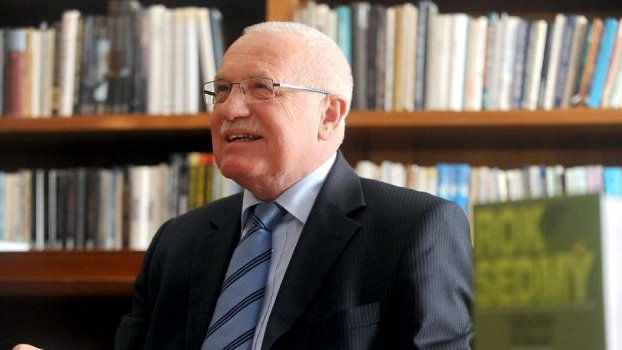 Klaus: USA může dál utrácet za věci, které jsou nerozumné a nepotřebné