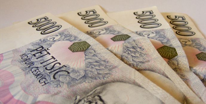 Platy státních úředníků už nebudou tajné. Bude konec přemrštěných odměn?