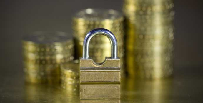 Poslanci nepodpořili zákon o průhlednějším financování politických stran