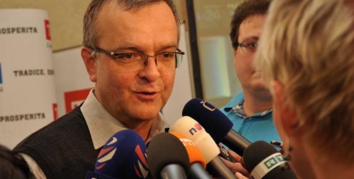 Kalousek: Stát by letos mohl vybrat o 50 miliard korun méně