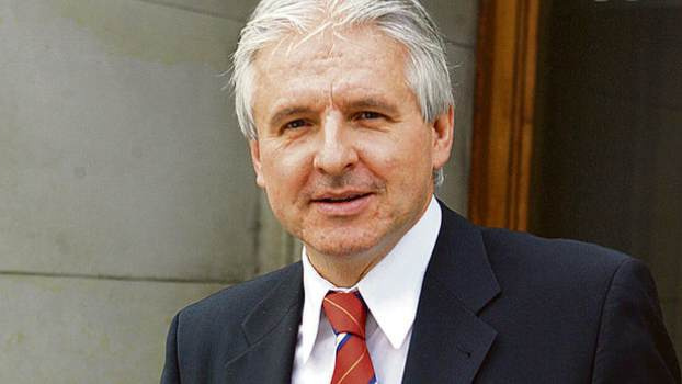 Rusnok: Než příslibu důchodu od státu, věřte vlastním reálným úsporám