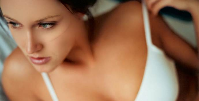 Ženám se vyplatí uzavřít životní pojištění letos. Prudce jim zdraží!