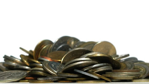 Stát vybral na daních o 9,5 miliardy korun víc