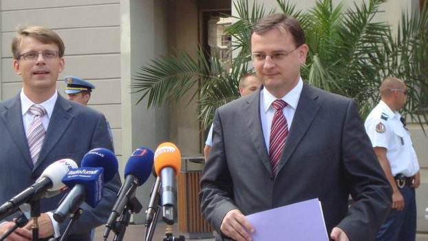 Nečas: Životní úroveň teď neporoste, další generace to ocení