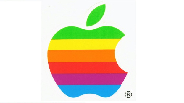 Apple má v Česku problém. Nerespektuje práva zákazníků