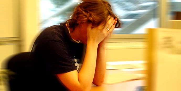 Dlužníci se vymlouvají, nebo páchají sebevraždu. Stát se to může každému