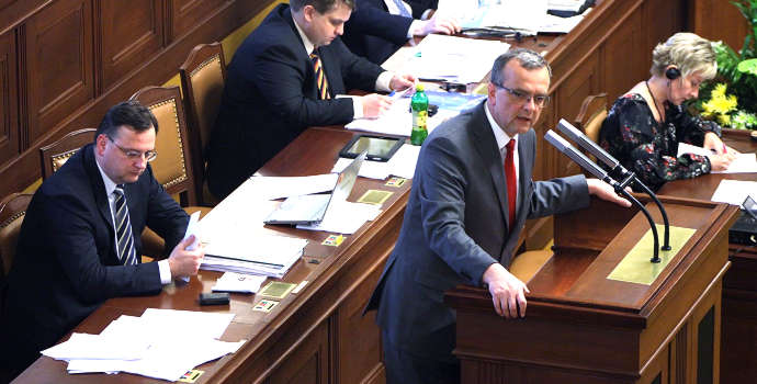 Stát by měl daně řádně vybírat, ne je zvyšovat