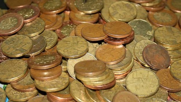 Politická nestabilita nám může podstatně zdražit státní dluh