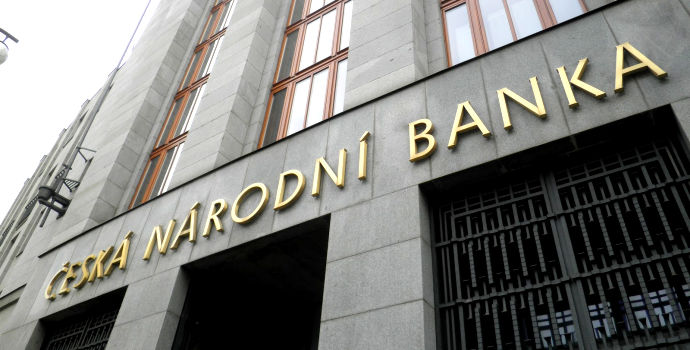 Česká národní banka jde do boje se slabou ekonomikou