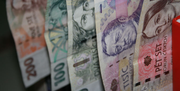 Češi z daní odepsali 1,3 miliardy korun které příspěli na charitu
