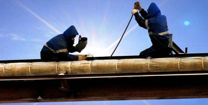 Stavebnictví je v ohrožení, strmě padá dolů