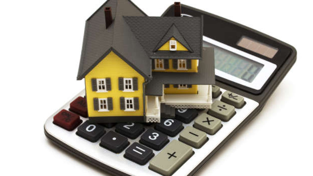 Rekordně levné hypotéky představují riziko! Nenechte se zlákat a počítejte