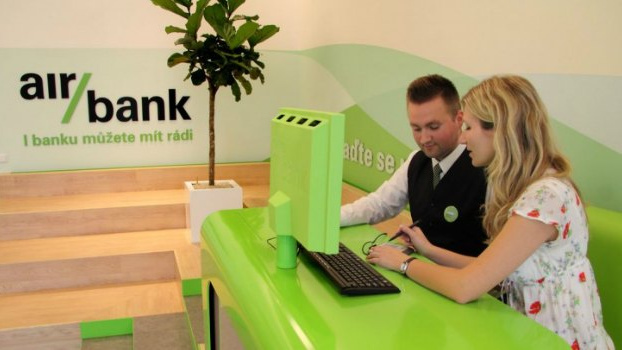 Air Bank útočí na velké banky. Úročí běžné účty 1,8 procenty