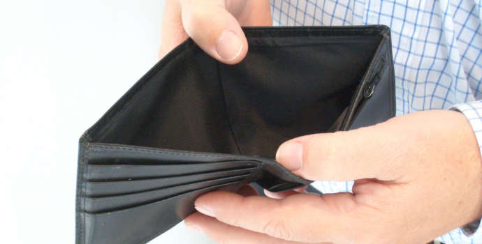 Máte finanční problémy? Můžete si zažádat o mimořádné dávky