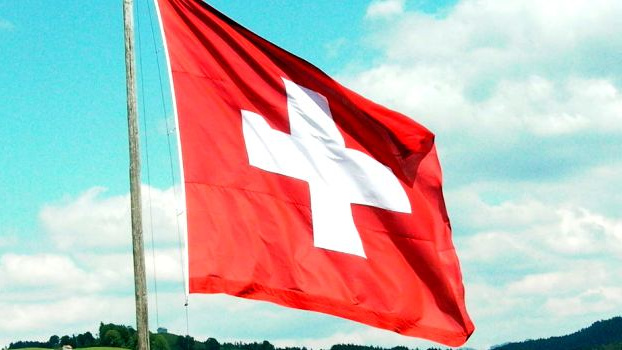 Švýcarsko přestane být rájem pro anonymní účty klientů