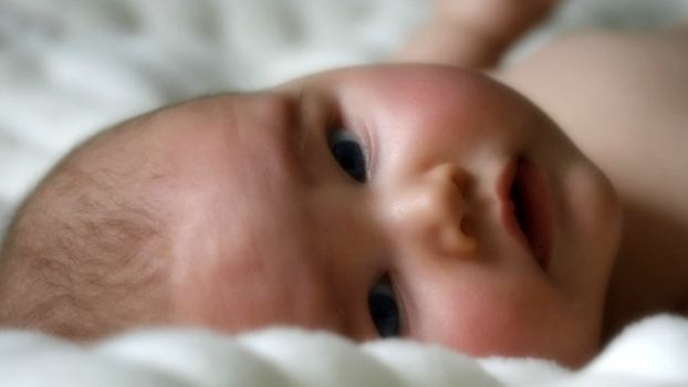 Dětské „spořicí“ pojistky jsou nesmysl. Proč?