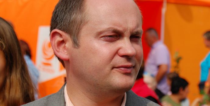 Kolik práce zvládáte? Michal Hašek (ČSSD) má 27 funkcí!