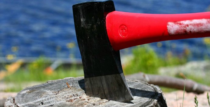 Pojistné podvody: Lidé si useknou klidně i prst!