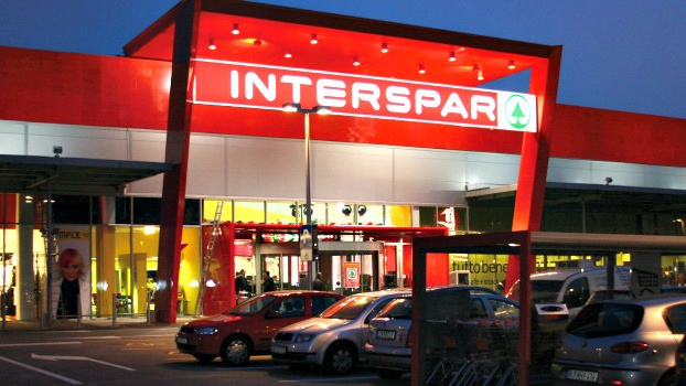 Interspar a Spar v Česku končí, hypermarkety a prodejny prodává Aholdu