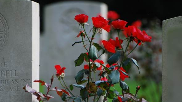 Nespoléhejte na pozůstalostní důchody, mohou činit pouze dva tisíce