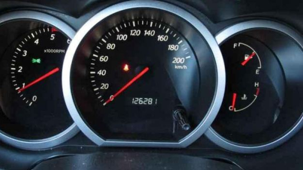 Získat údaje o skutečné historii auta je nemožné