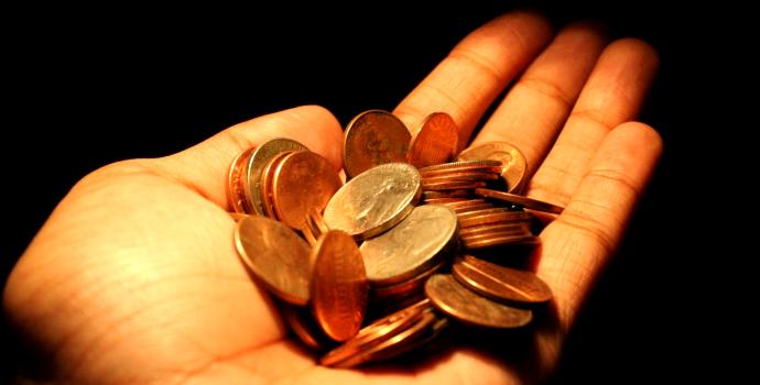 Spořím si na penzi, koupím si za ni za 30 let alespoň rohlík?