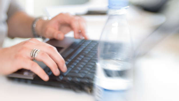 Za co utrácím zbytečně? Finance mi hlídá aplikace