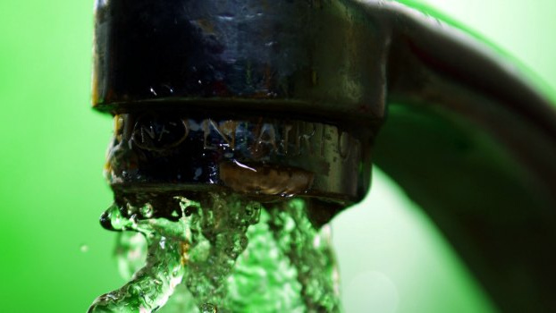 Voda zdražuje, kde se dá výźnamně ušetřit? 