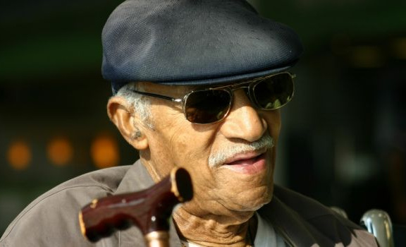 Češi odmítají myslet na stáří, pak si jen stěžují