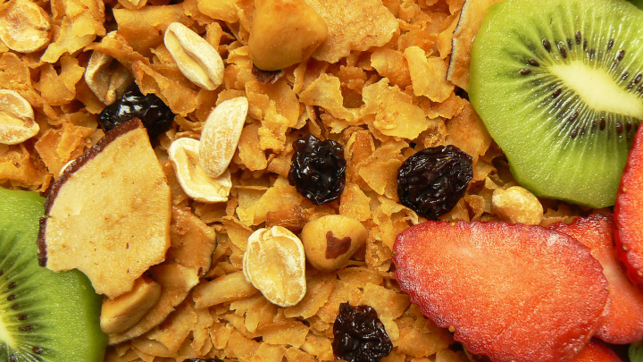 dTest: Müsli tyčinky nelze považovat za zdraví prospěšné