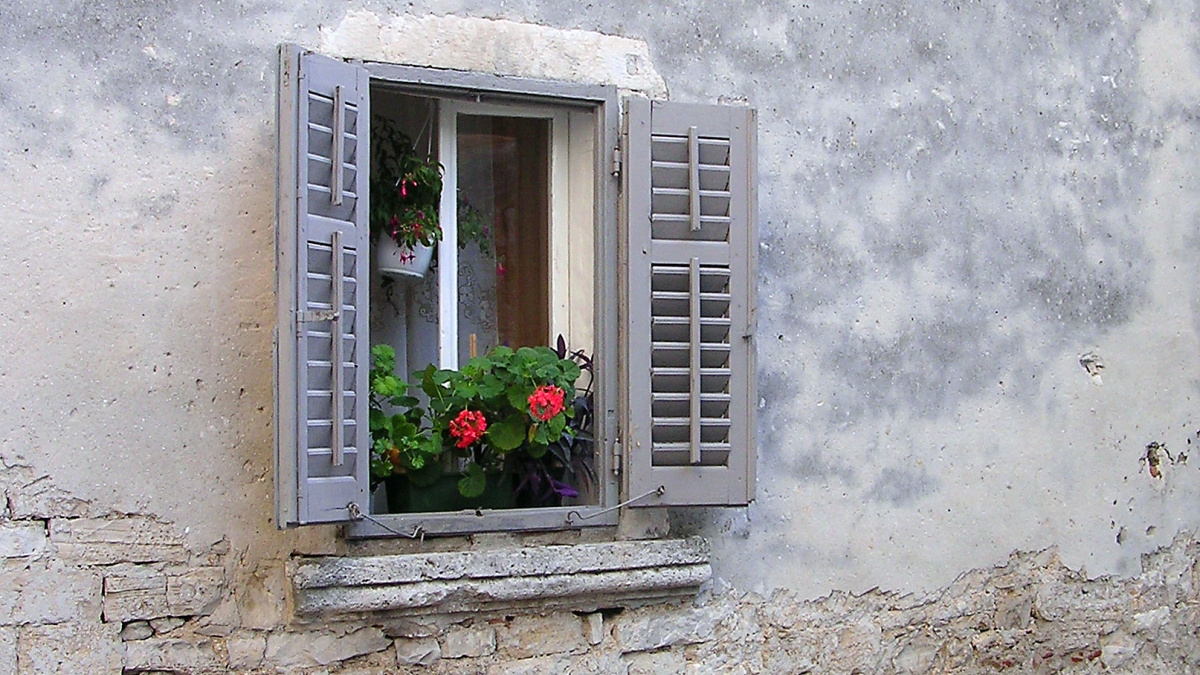 Chraňte své zdraví i peníze. Jak správně topit a větrat?