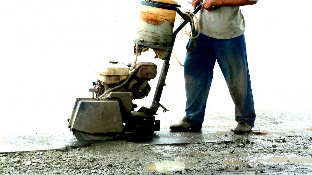 Průměrná mzda přerostla 26 tisíc, za jak dlouho tolik vyděláte vy?