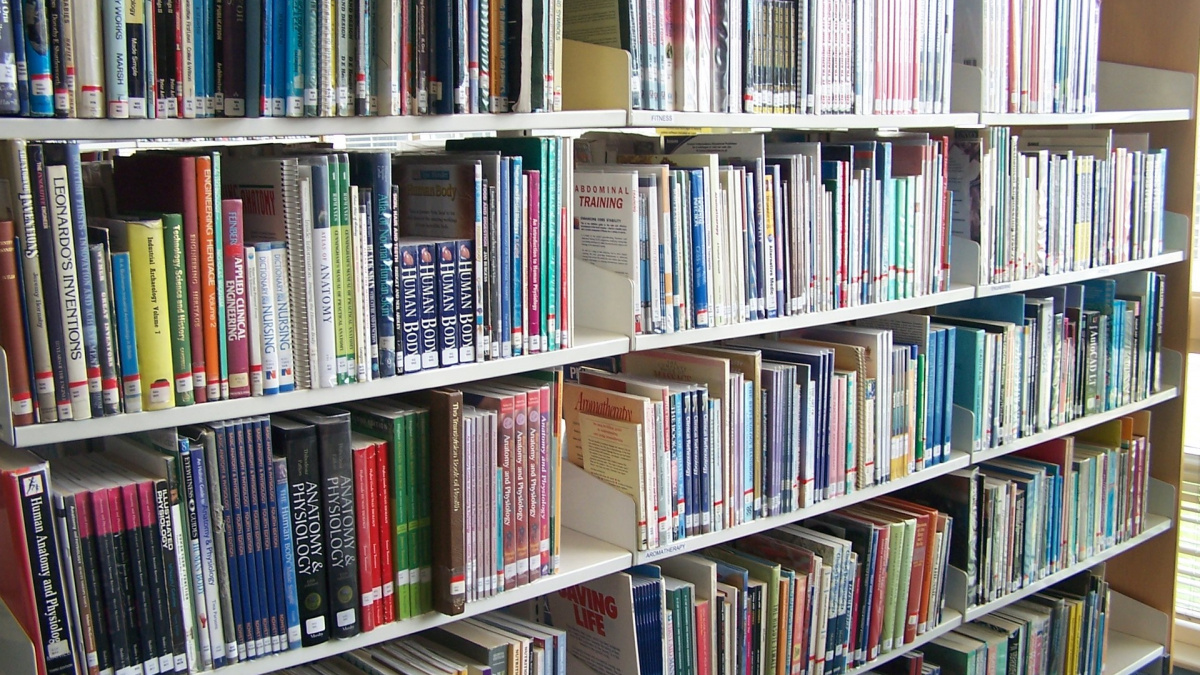 Členství v knižním klubu si dobře rozmyslete!