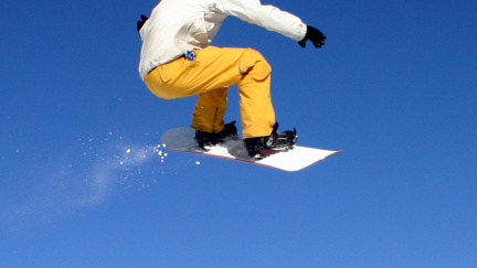 Chystáte se lyžovat? Kartička pojištěnce vás většinou neochrání!