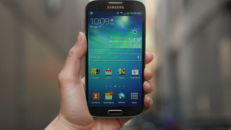 Majitelé Samsungů Galaxy S4 a S5 mají nárok na odškodnění až 300 eur