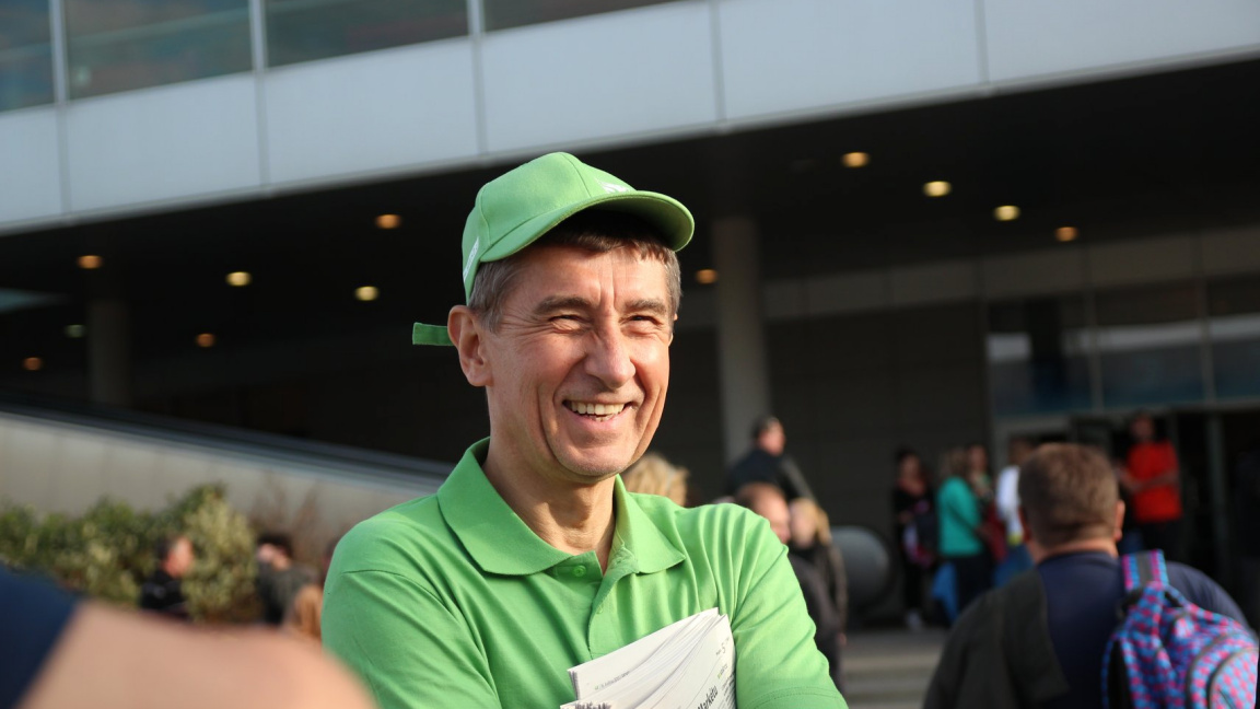 Babiš bude lákat voliče na garantované důchody