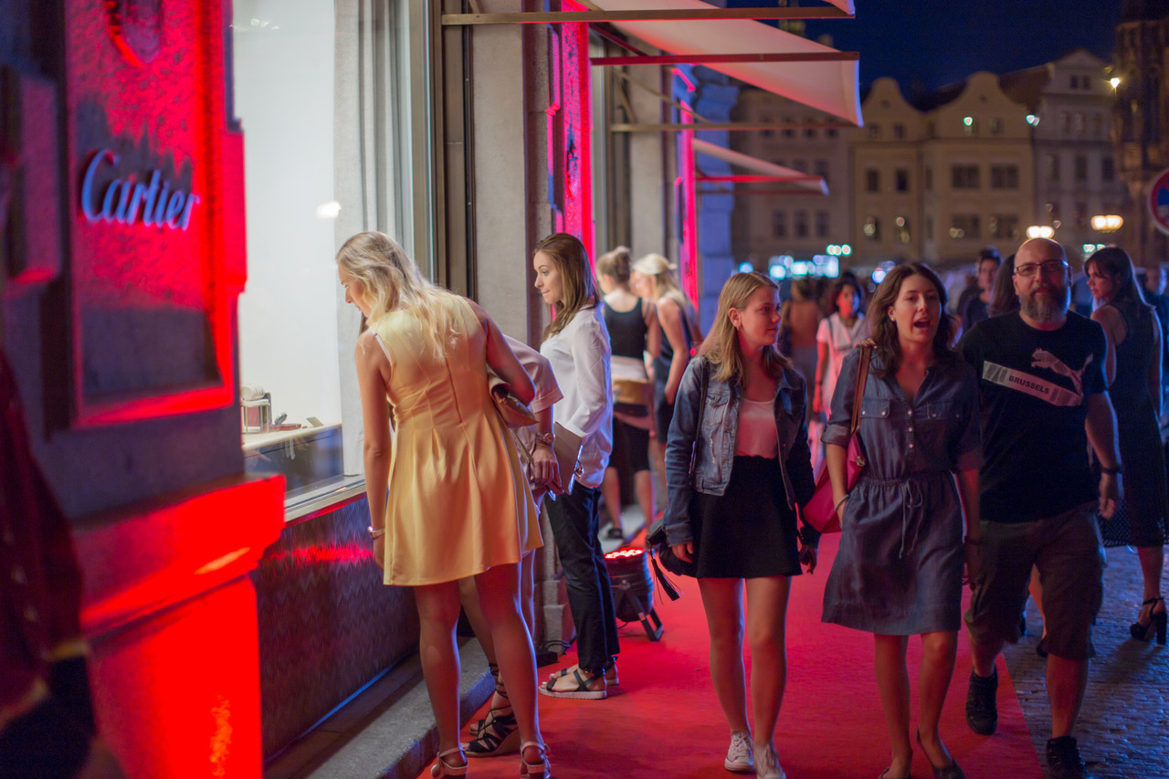 Pařížská ulice ožije nočními nákupy a zahájí zářijovou edici Mercedes-Benz Prague Fashion Weeku