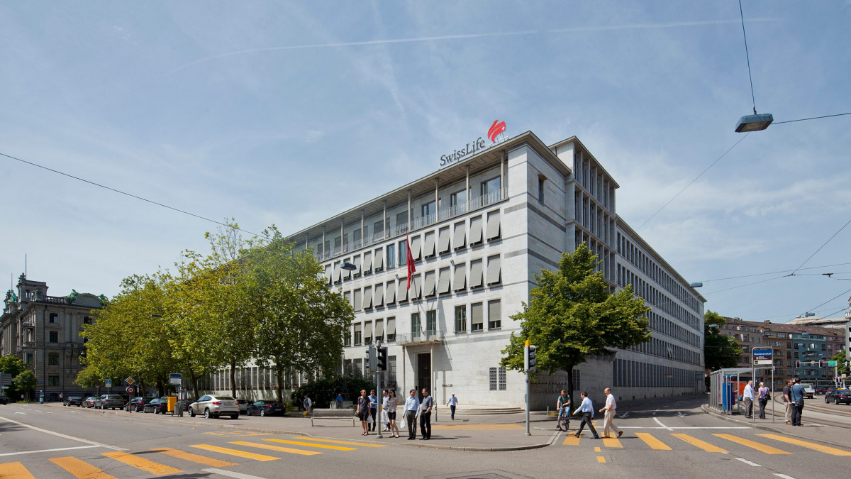 Švýcarská skupina nabídne čechům investice, do kterých investují vlády, nebo ČNB