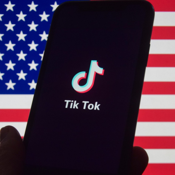 Boj o TikTok: Trump rozhoduje, kdo získá miliardový poklad!