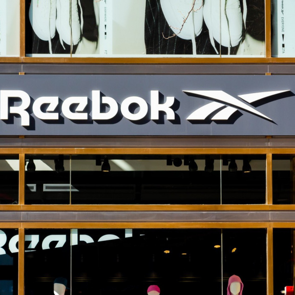 Reebok naštval Čechy zrušenými objednávkami: Teď mu hrozí soudy a milionová pokuta