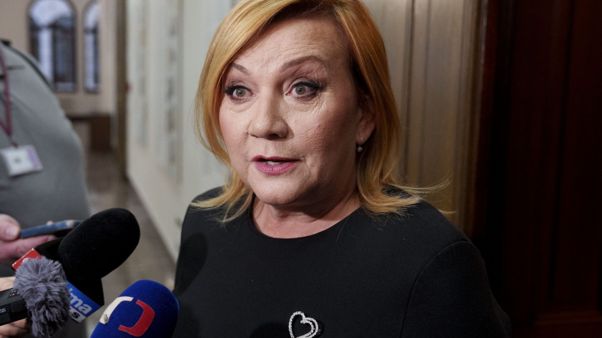 Rozpočtový šok: poslanci vrátili Fialově vládě návrh, prý hrozí kolaps důchodů